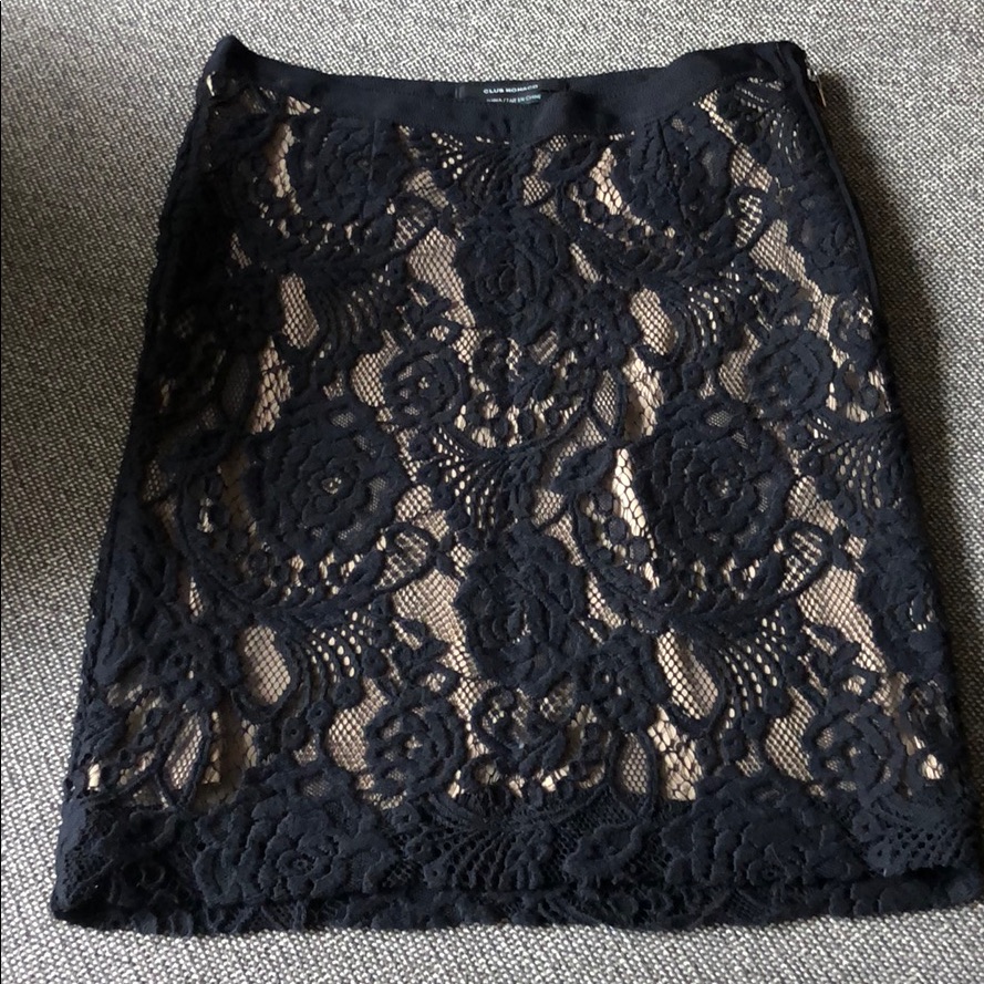 Club Monaco Black Floral Embroidered Skirt